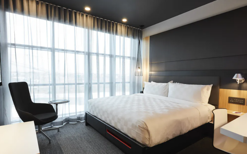 Alt Hotel Downtown